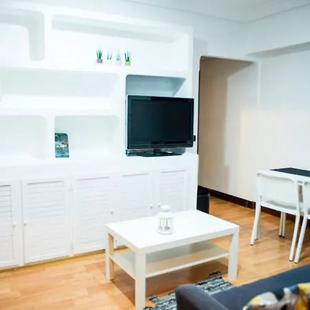 Bonito Apartamento En La Concha * サン・セバスティアン